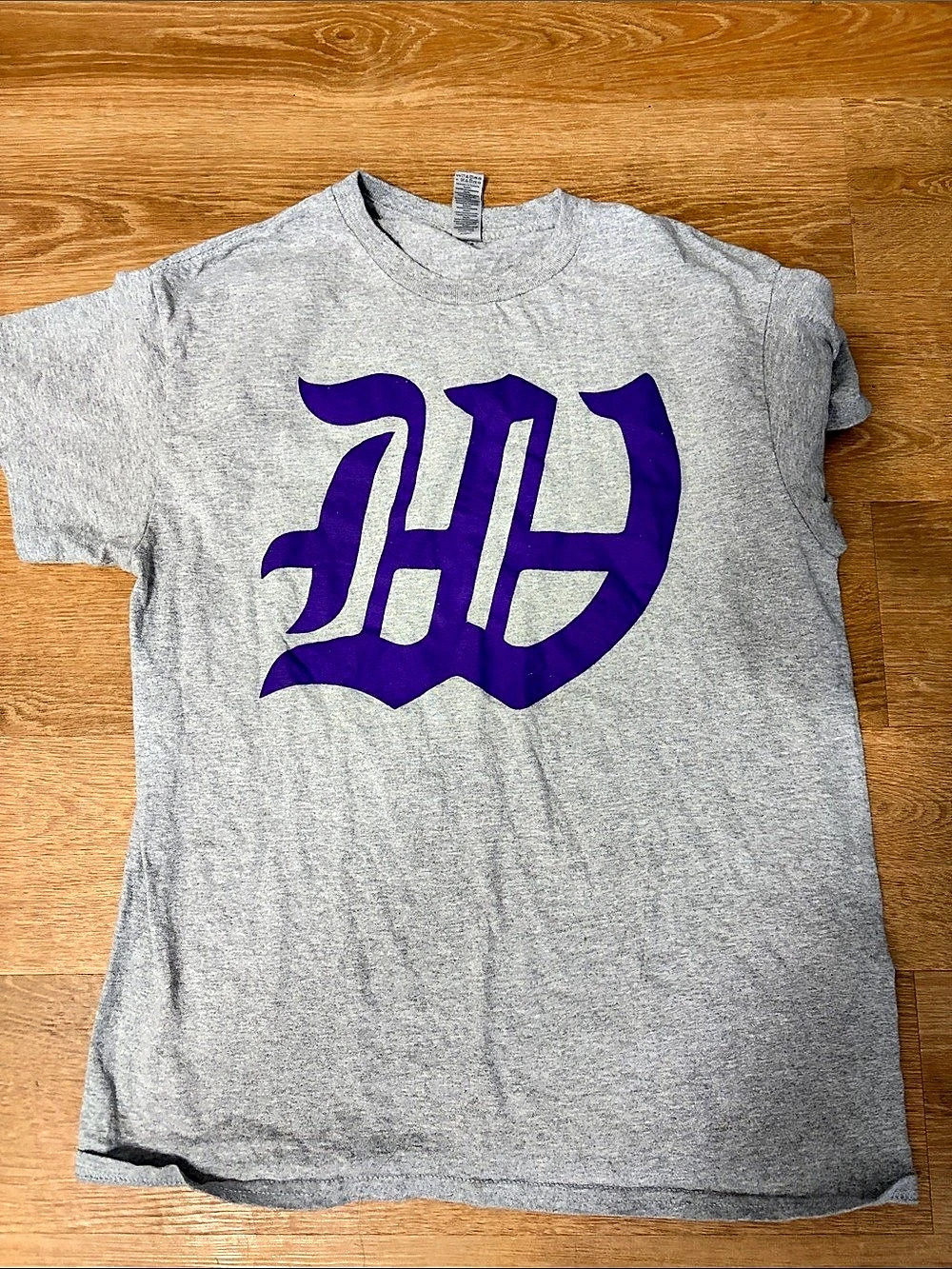 Gildan Graphic Volunteer Short Sleeve Tee